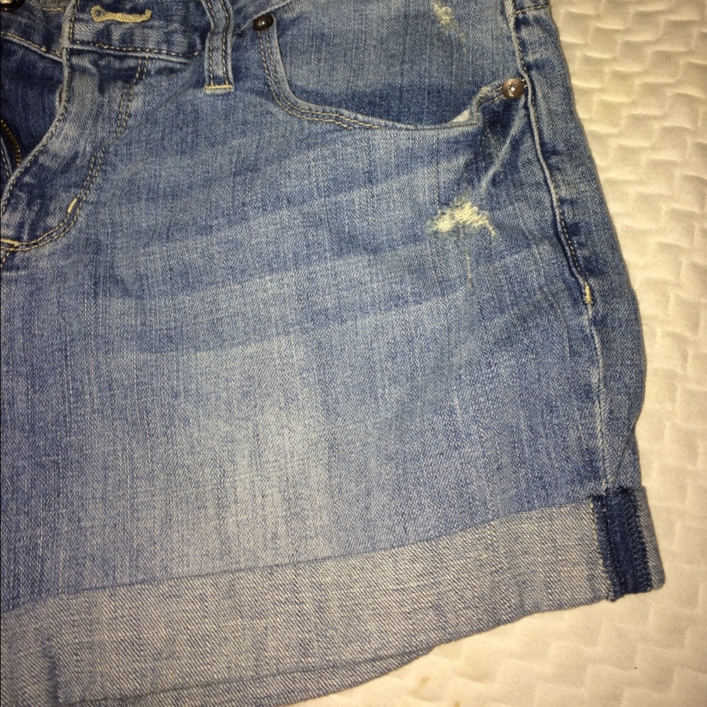 Shorts - Picture 5 of 5