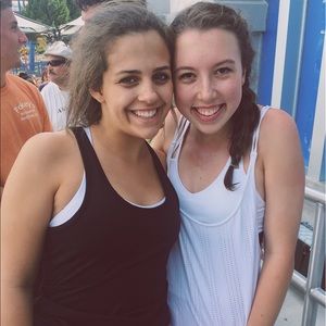 Meet your Posher, Lillie