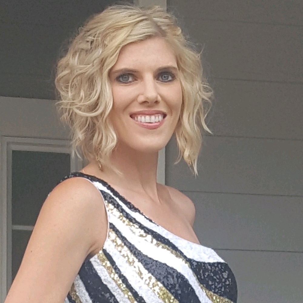 Meet your Posher, Andrea