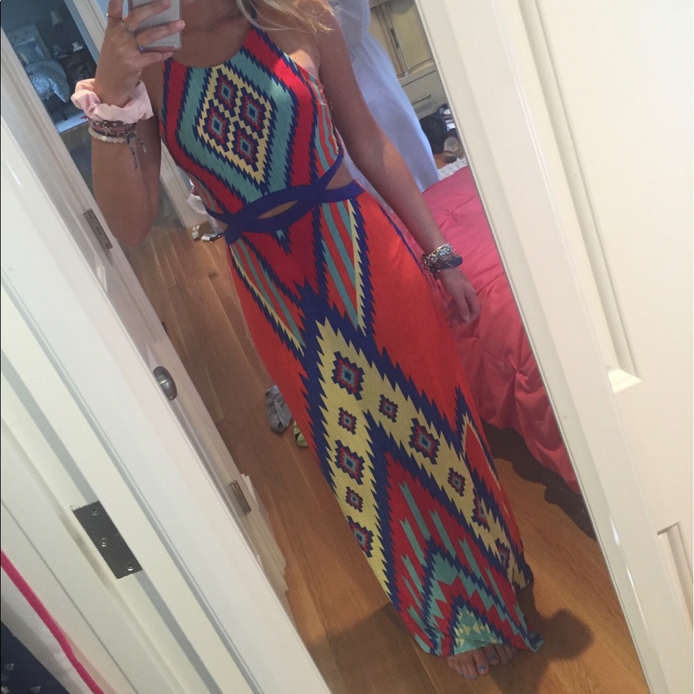 Vibrant printed maxi with cutouts