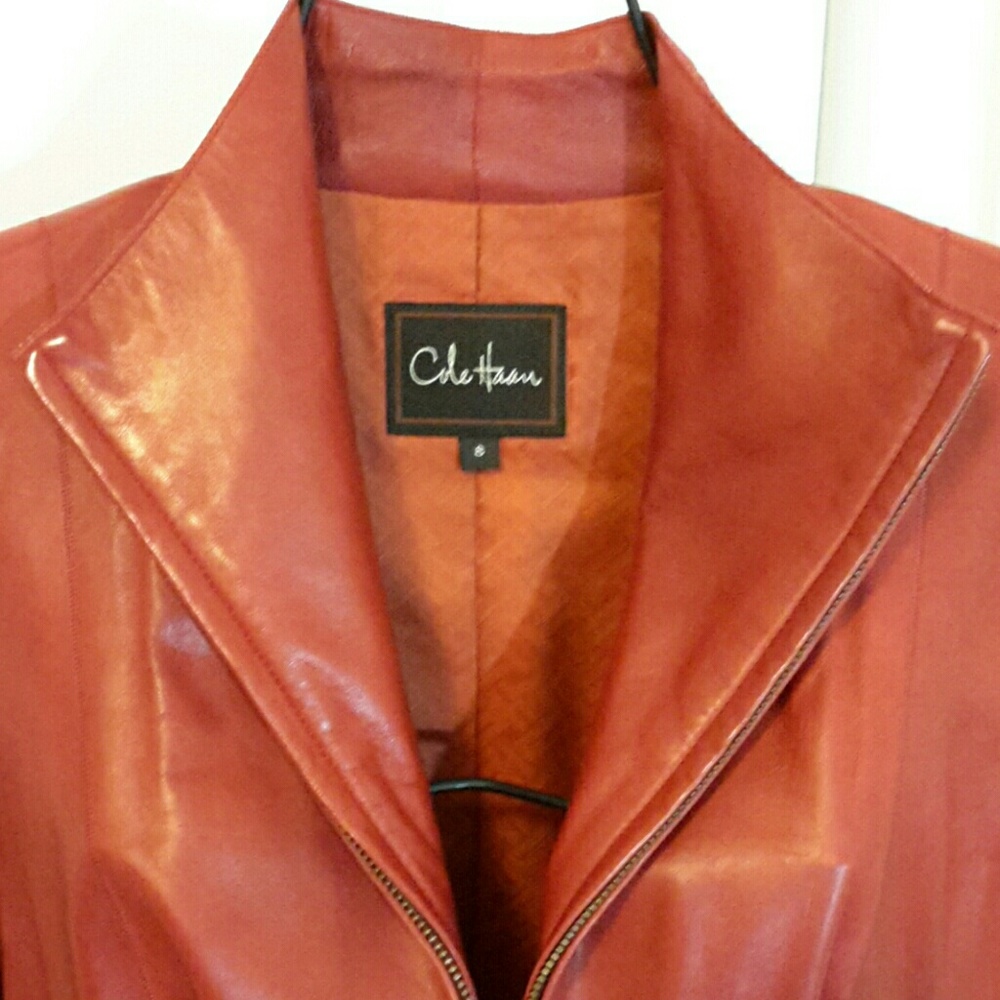 Leather Jacket by Cole Haan, size 6-8 - Picture 6 of 8