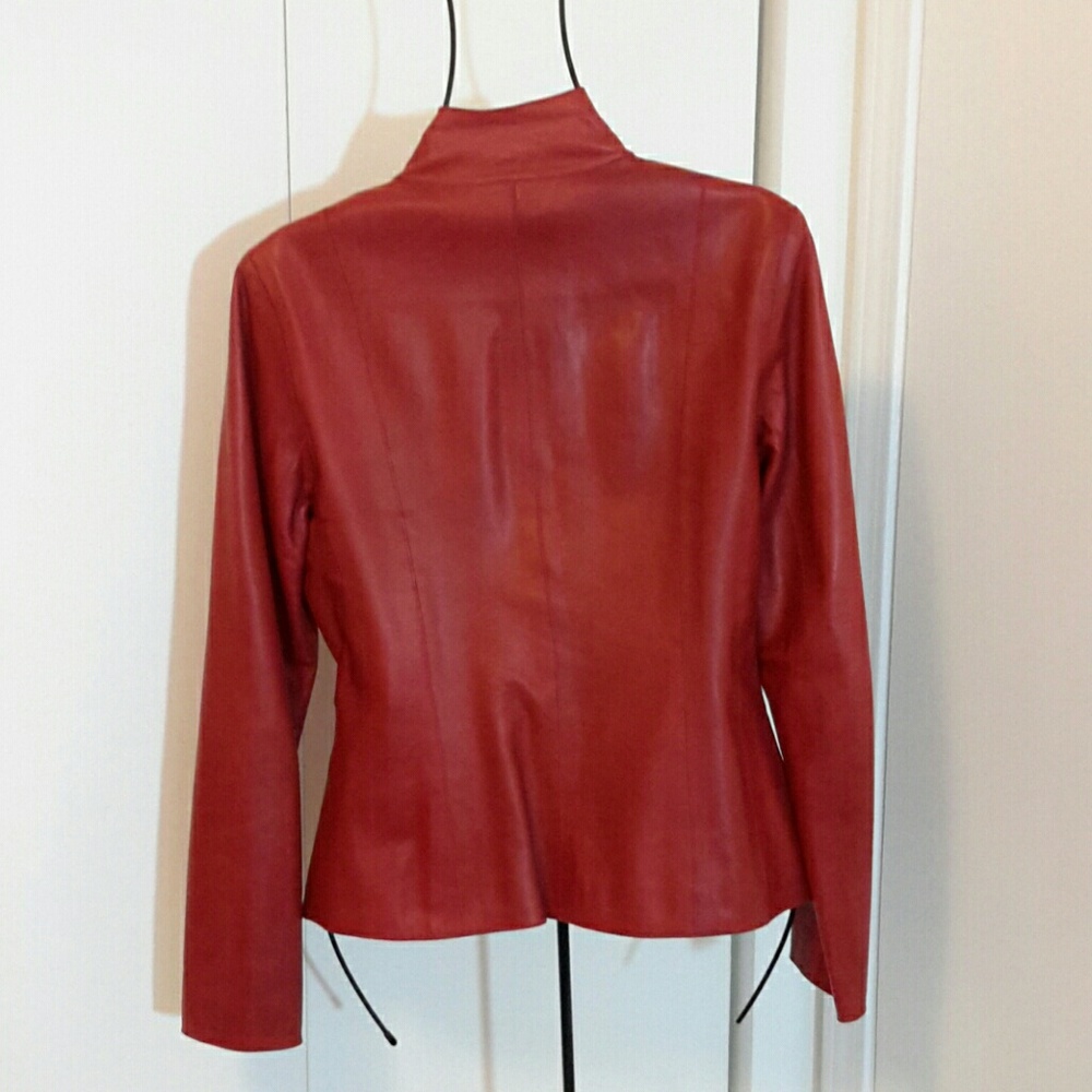 Leather Jacket by Cole Haan, size 6-8 - Picture 2 of 8