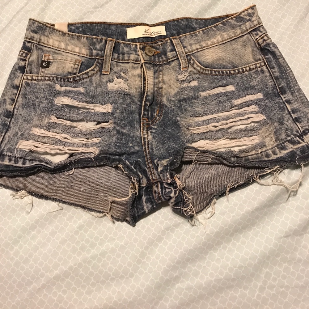 KanCan shorts hardly worn size 26