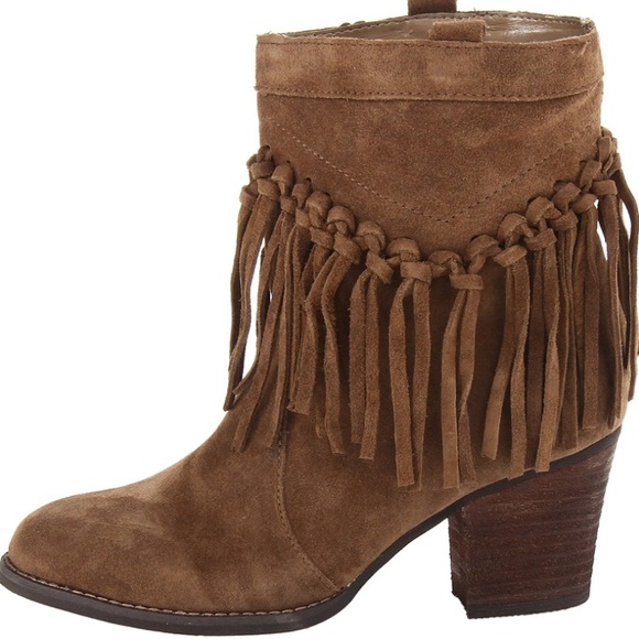 🎉LAST PAIR🎉Suede Knotted Fringe booties - Picture 3 of 7