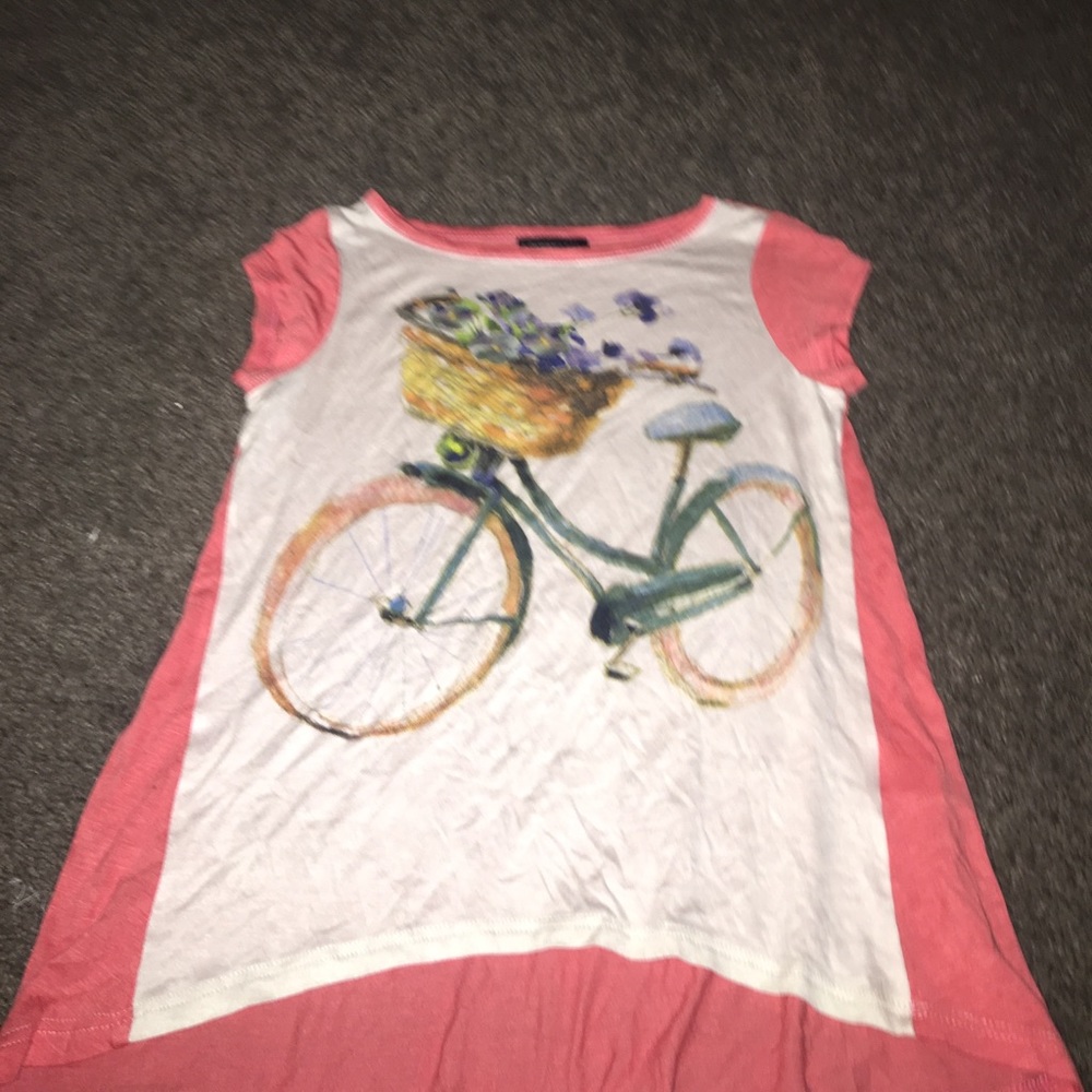 A shirt that has never been used