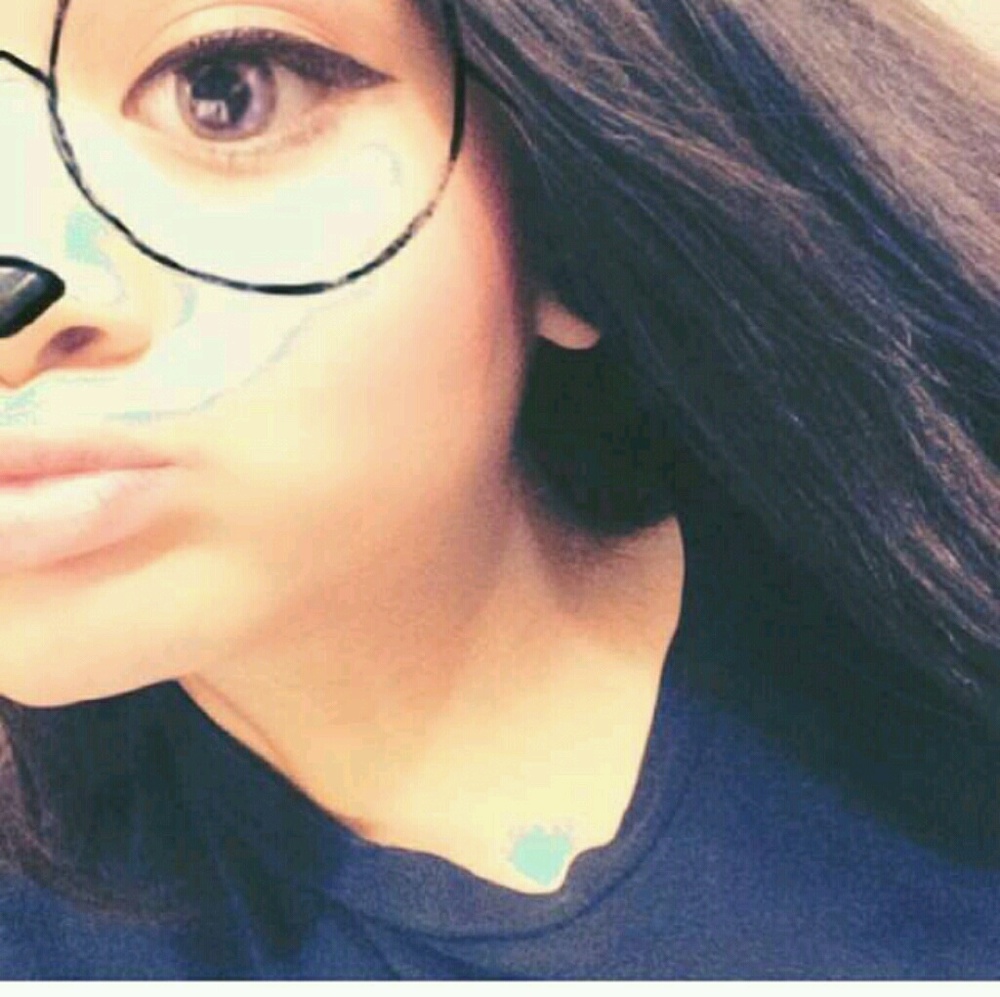 Meet your Posher, Jessica