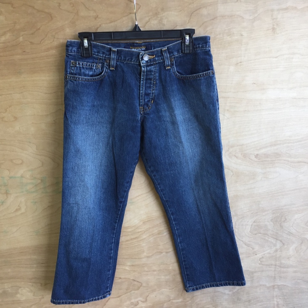 Abercrombie & Fitch cropped jeans