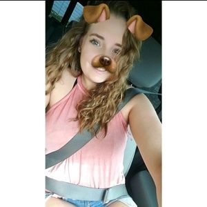 Meet your Posher, Kaitlyn