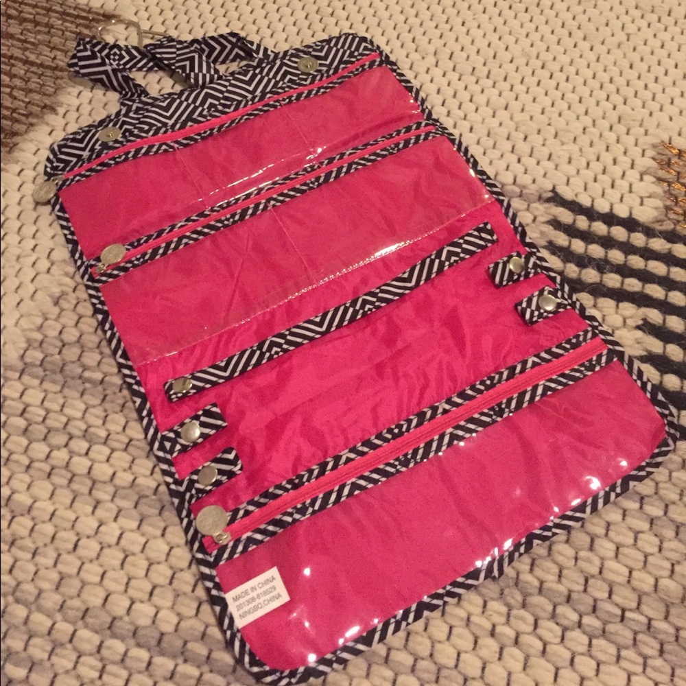 Brand new, never used jewelry organizer/ hanger