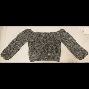 Off the shoulder shirt - Black and white - Boho