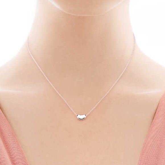 Tiffany sterling silver bean pendant - Picture 2 of 3