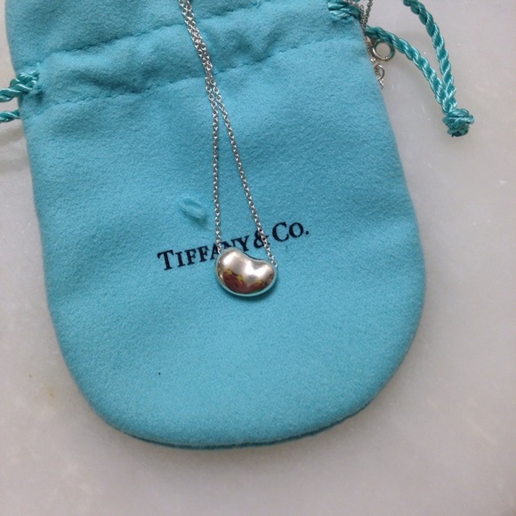 Tiffany sterling silver bean pendant - Picture 3 of 3