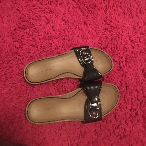 Shoes - Picture 2 of 2