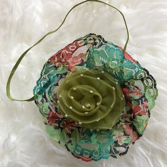 True Birds Floral Headband in Green: Whimsical Wonders main image 4