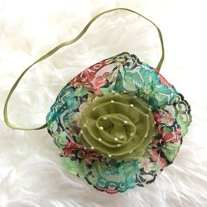 True Birds Floral Headband in Green: Whimsical Wonders