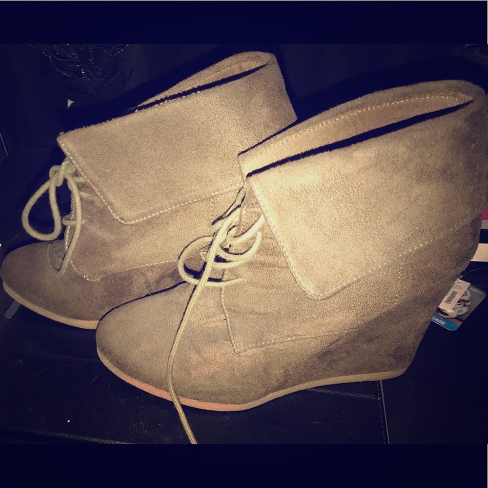Green Wedge Booties