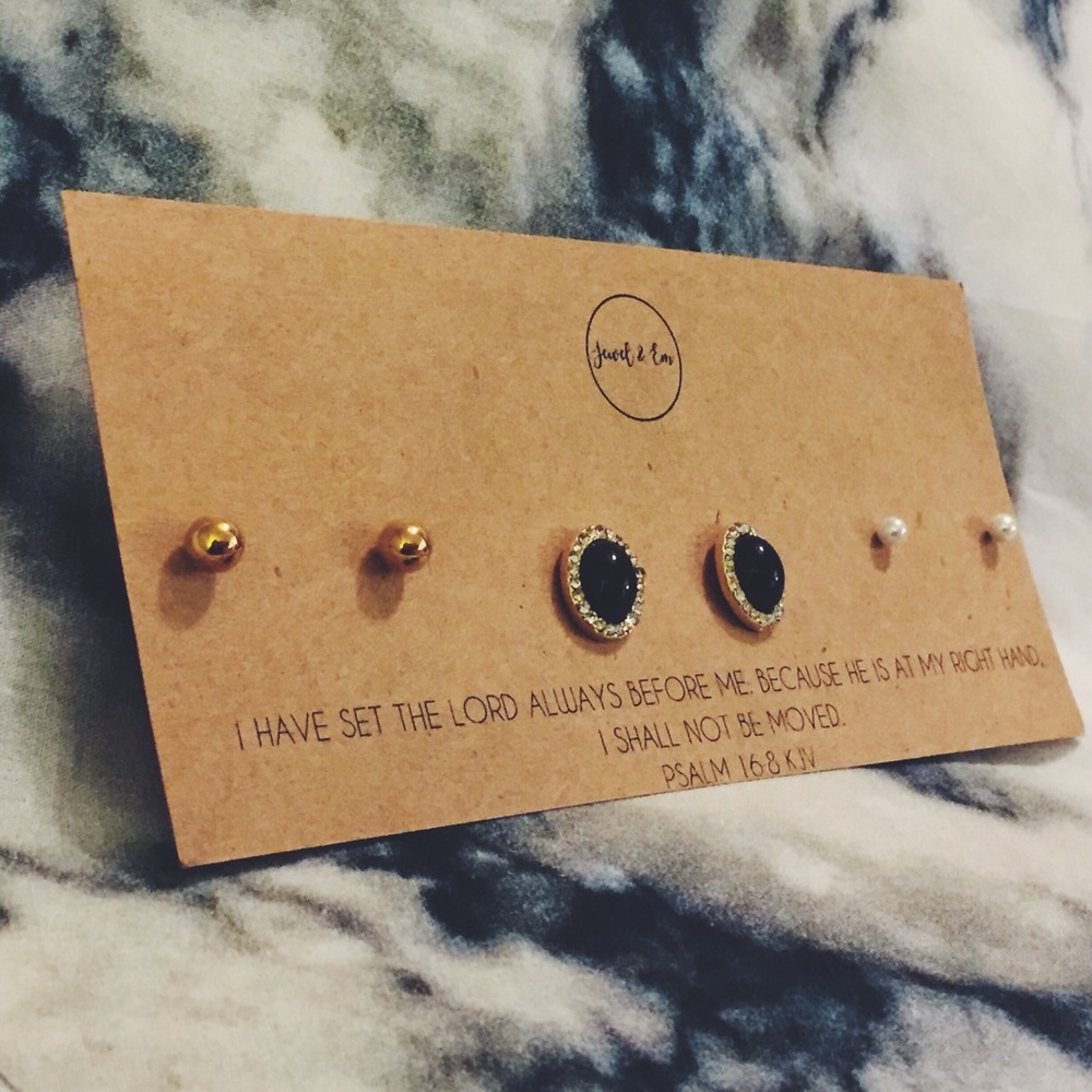 Earring Set - Picture 2 of 2
