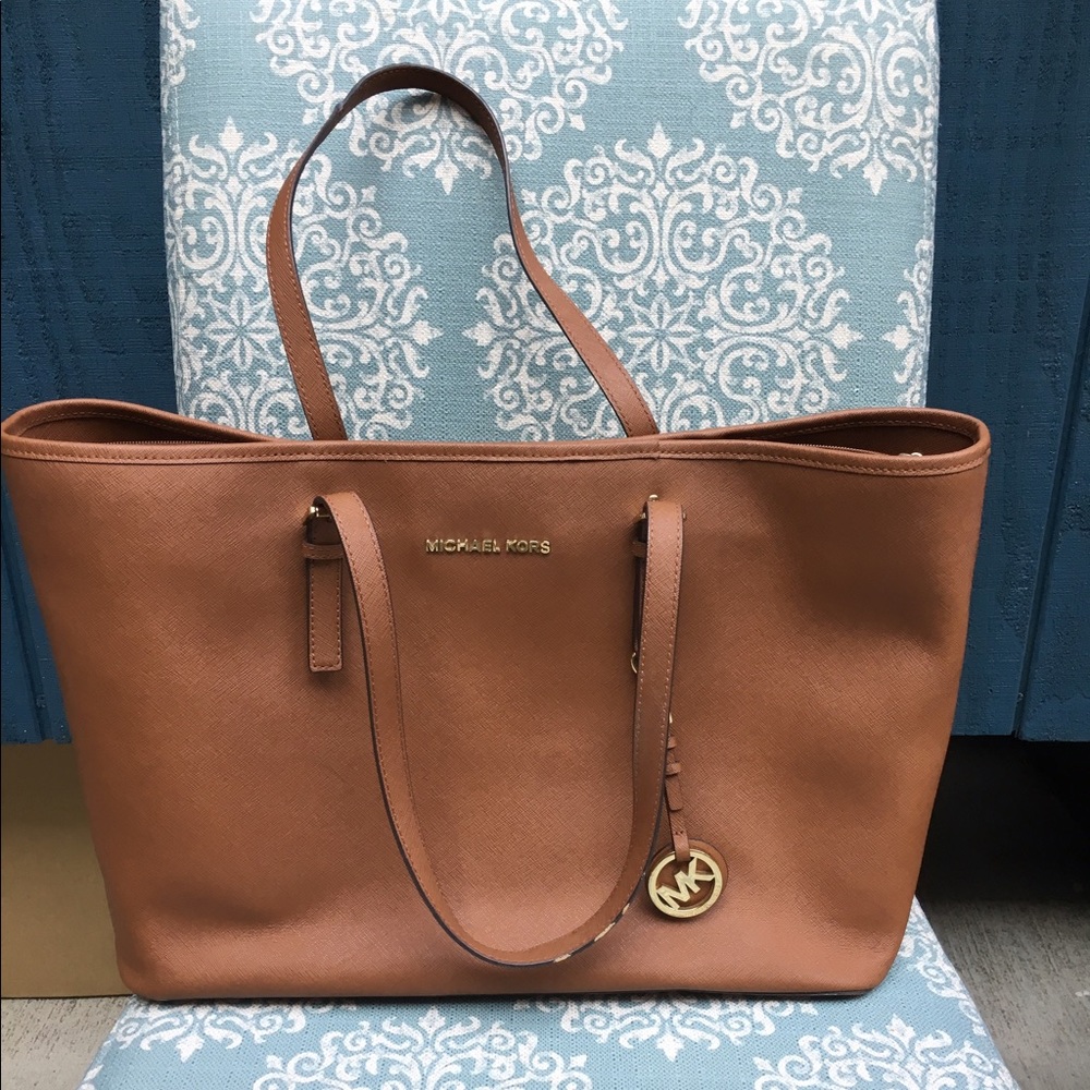 Tan/Luggage Michael Kors Tote/Purse