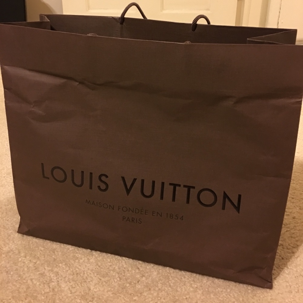 Louis Vuitton paper bag