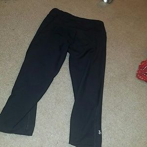 Under Armour compression capris