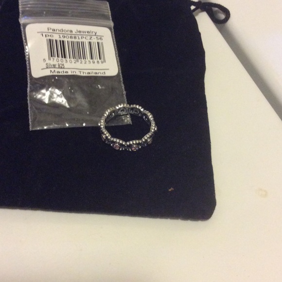 Pandora silver CZ Your Majesty Ring - Picture 2 of 3