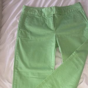 Vineyard Vines women's like green capris size 2