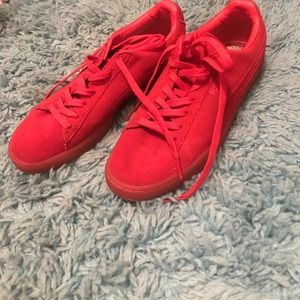 Men's puma sneakers