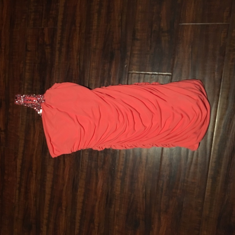 Medium prom dress