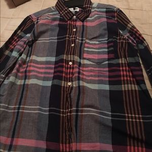 Button down collard shirt