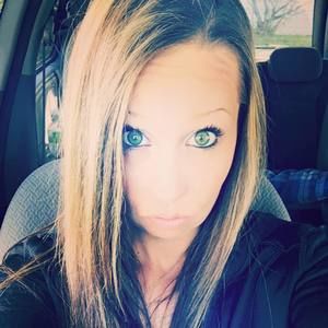 Meet your Posher, Leeanne