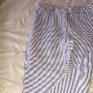 Vineyard Vines Blue seersucker Capri Pants women's