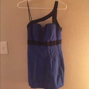 Black/blue one shoulder dress