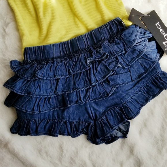 πHPπNWT BEBE Ruffles Shorts w/Hat - Picture 2 of 3