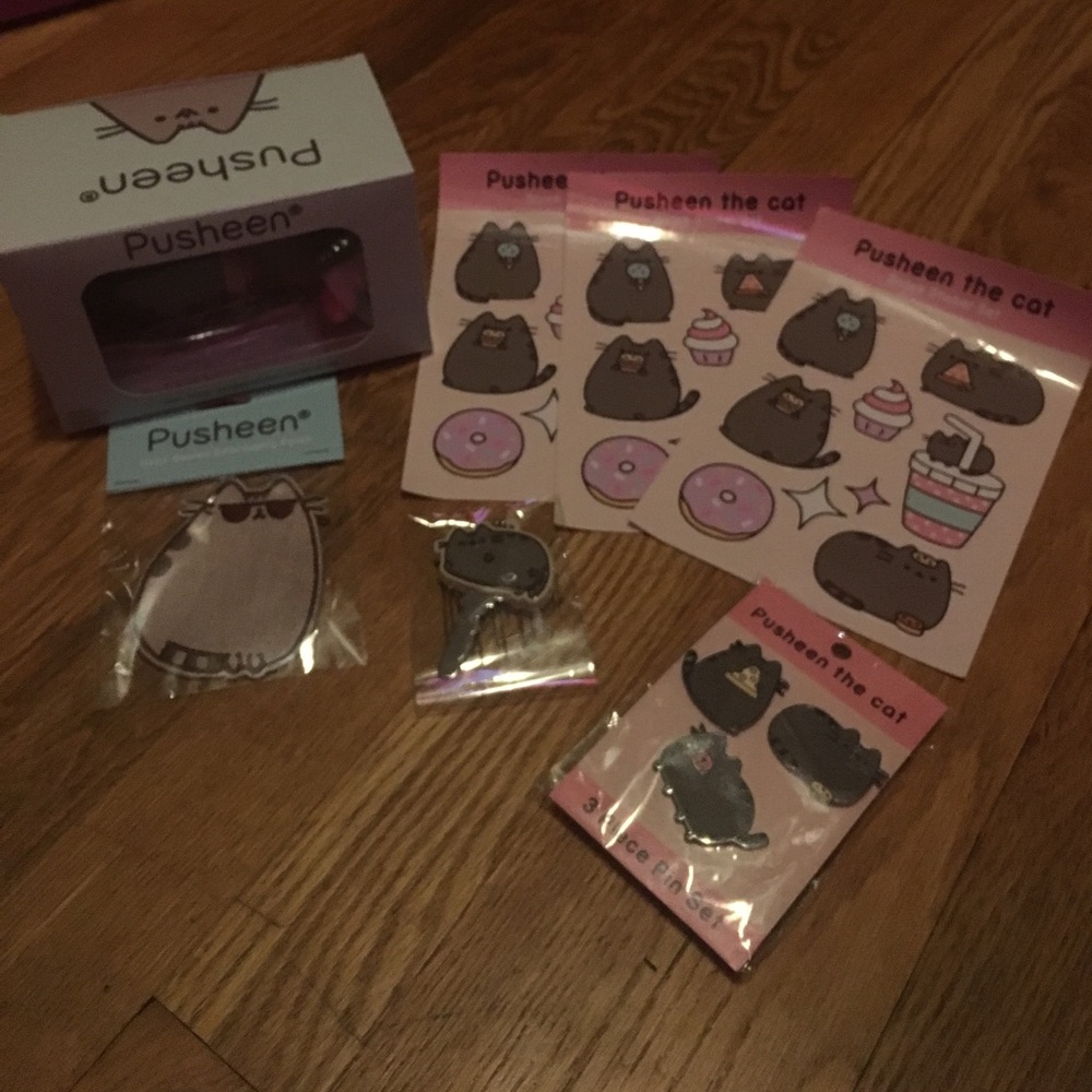Brand New Pusheen Bundle!