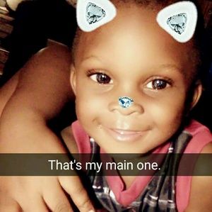 Meet your Posher, Curleesia