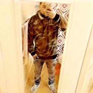 Meet your Posher, Gary