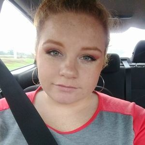 Meet your Posher, Deanna