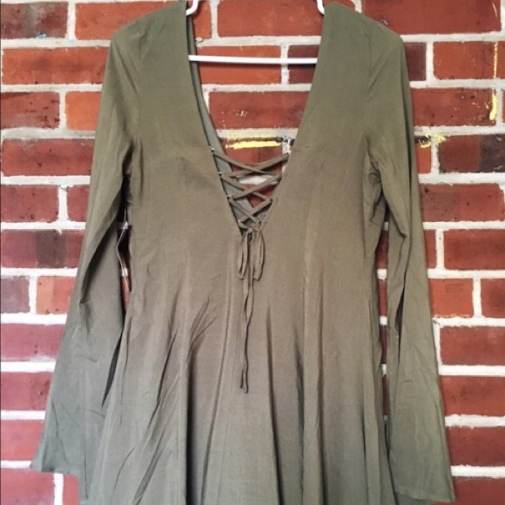 Green lace up dress