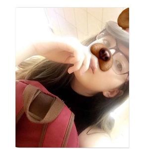 Meet your Posher, Faith