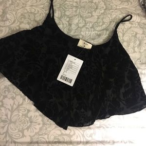 Floral/velvet crop top with tag