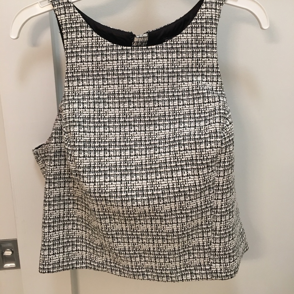 Express Crop Top