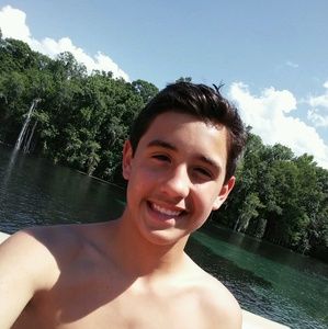 Meet your Posher, Gabriel