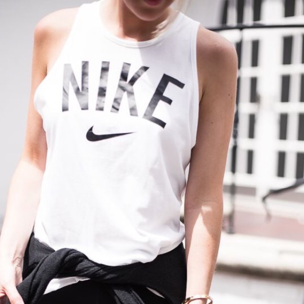 Nike muscle tee