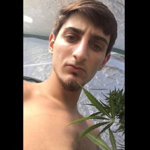 Meet your Posher, Justin