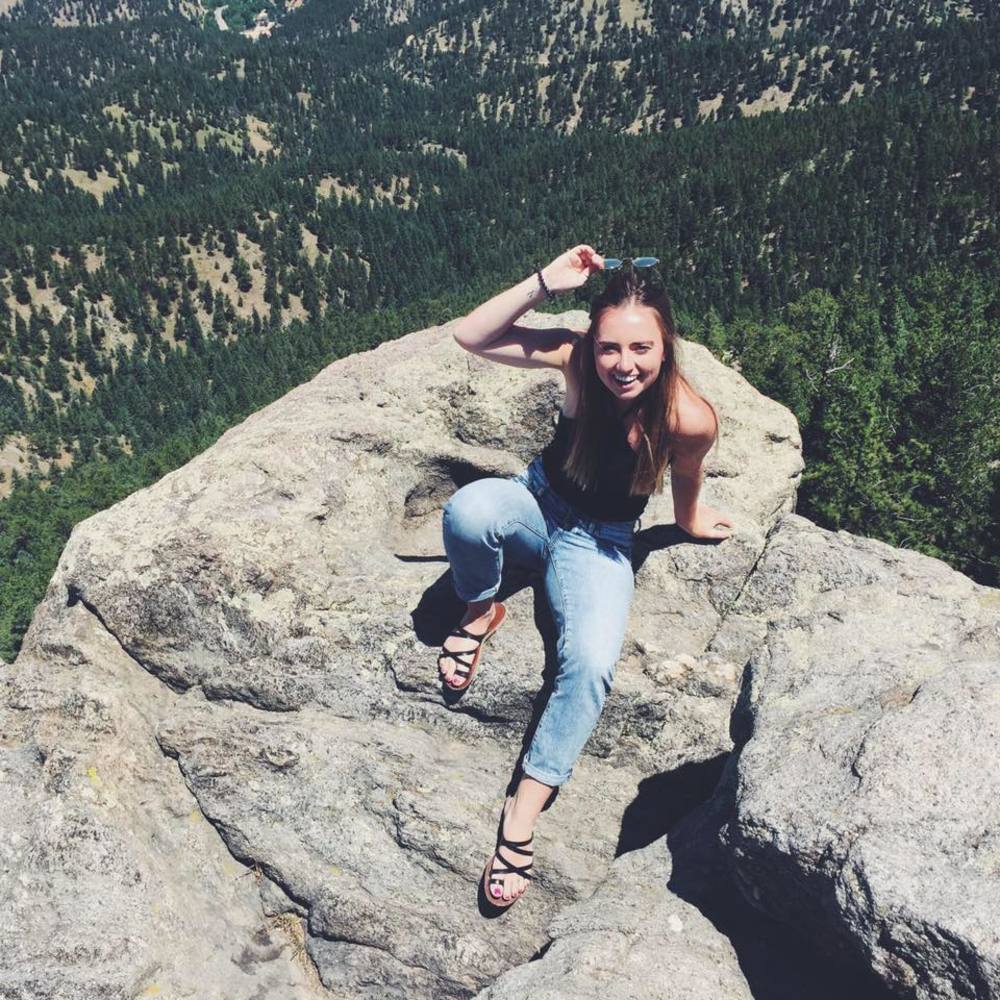 Meet your Posher, Casey