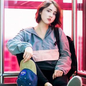 Meet your Posher, Elisha