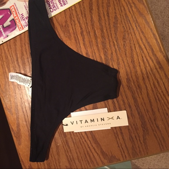 Bikini bottom - Picture 2 of 2