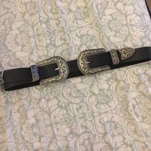 Double buckle belt