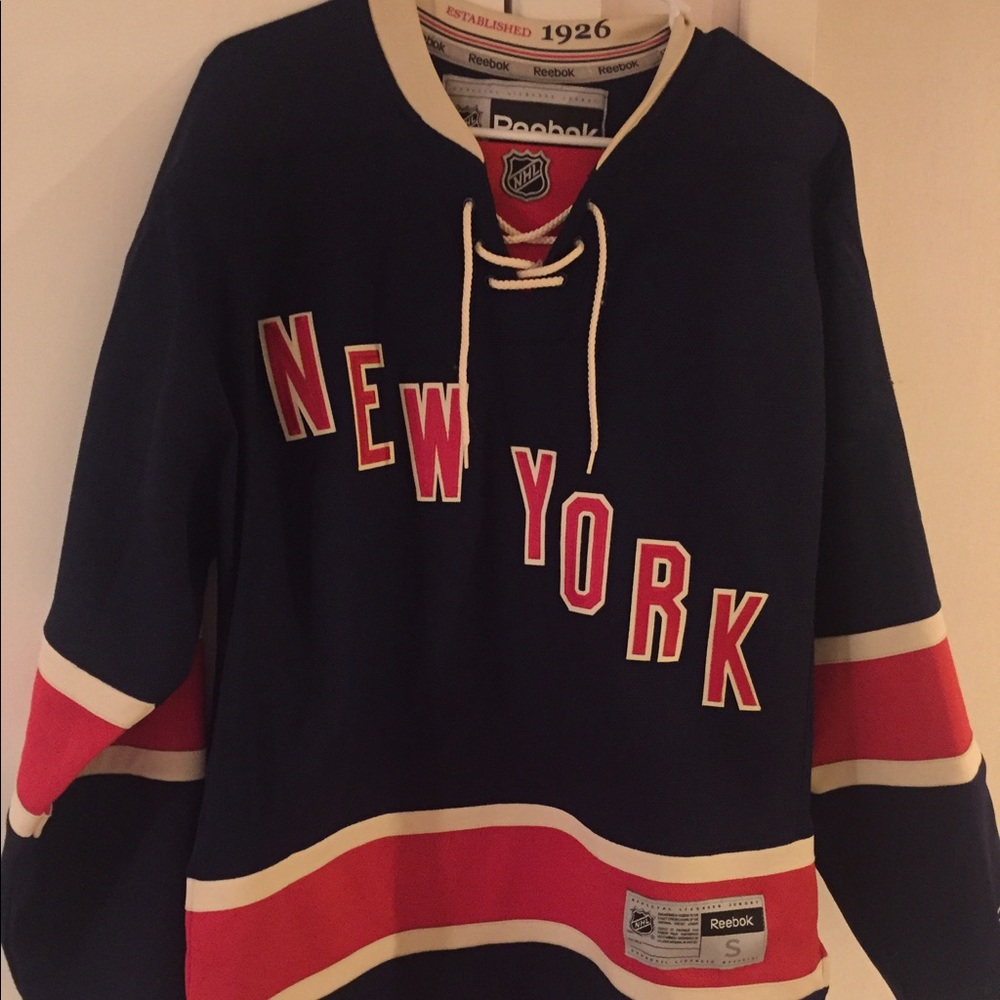 New York Rangers Jersey - Picture 2 of 3