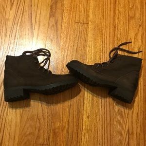 Brown Steve Madden booties